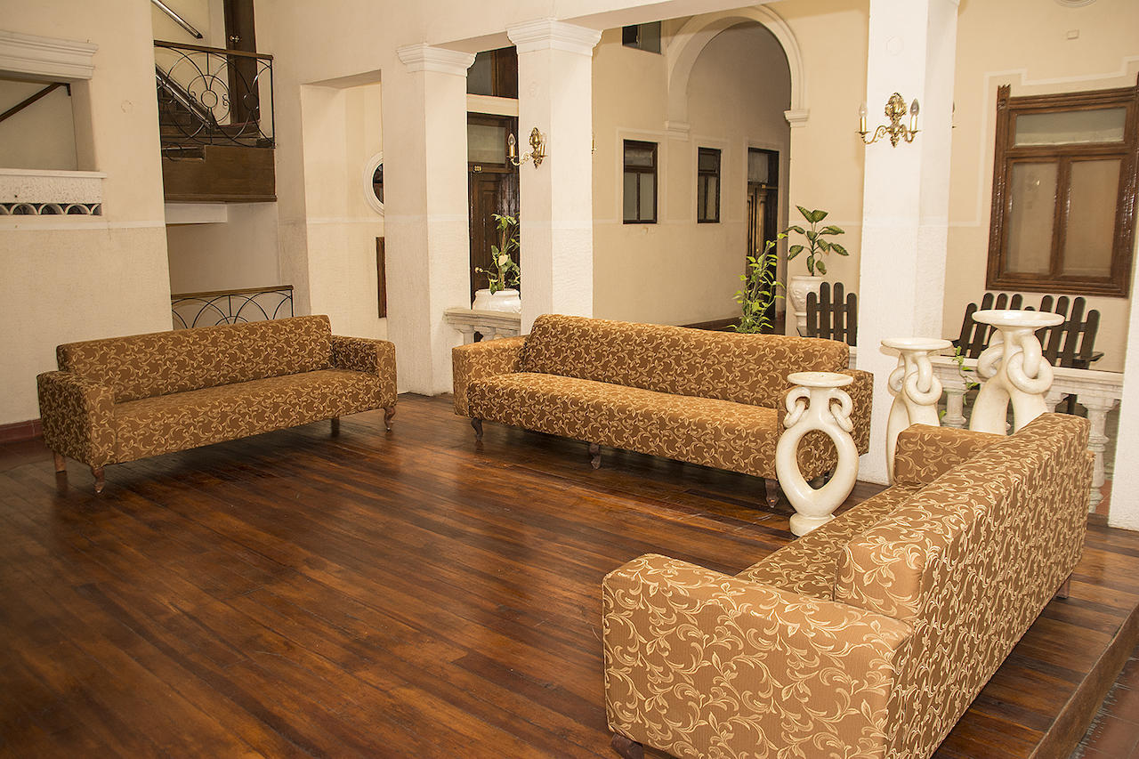 Hotel Roma Дуранго Экстерьер фото