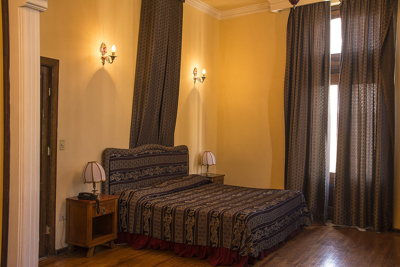 Hotel Roma Дуранго Номер фото